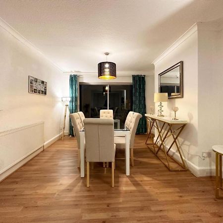 Charming 3-Bedroom Family Home Λονδίνο Εξωτερικό φωτογραφία