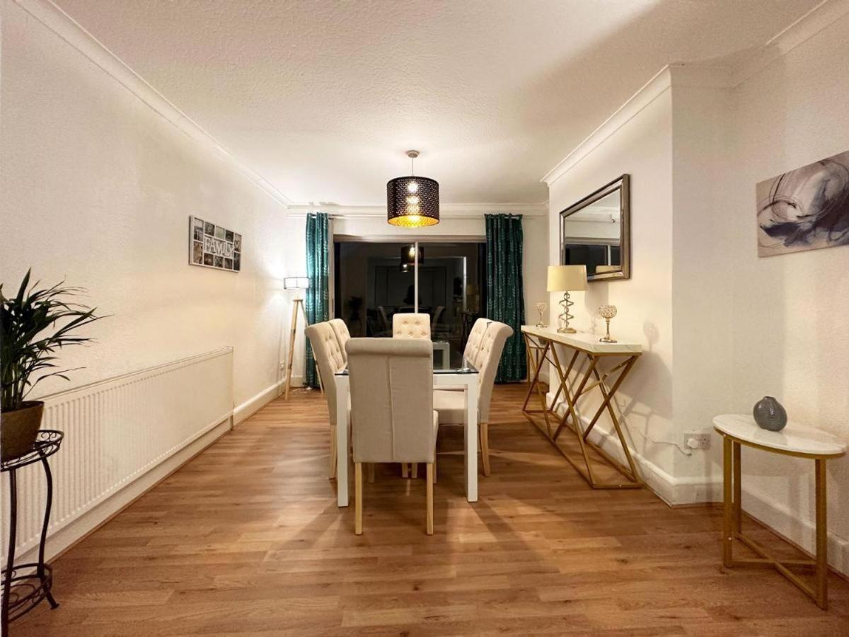 Charming 3-Bedroom Family Home Λονδίνο Εξωτερικό φωτογραφία