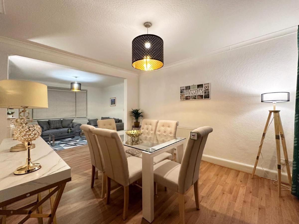 Charming 3-Bedroom Family Home Λονδίνο Εξωτερικό φωτογραφία
